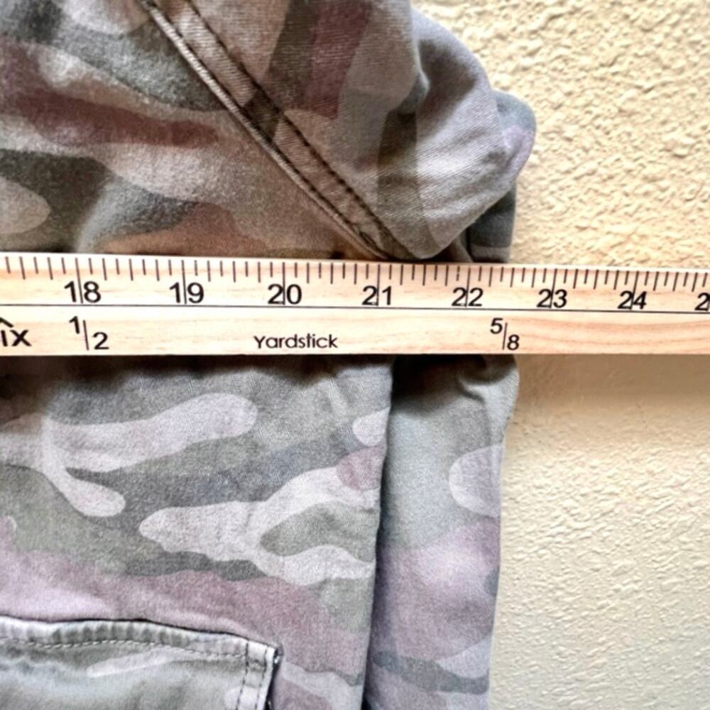 Womens Trendy Camo Jacket Full Zip Democracy Size L Coat - Picture 8 of 10